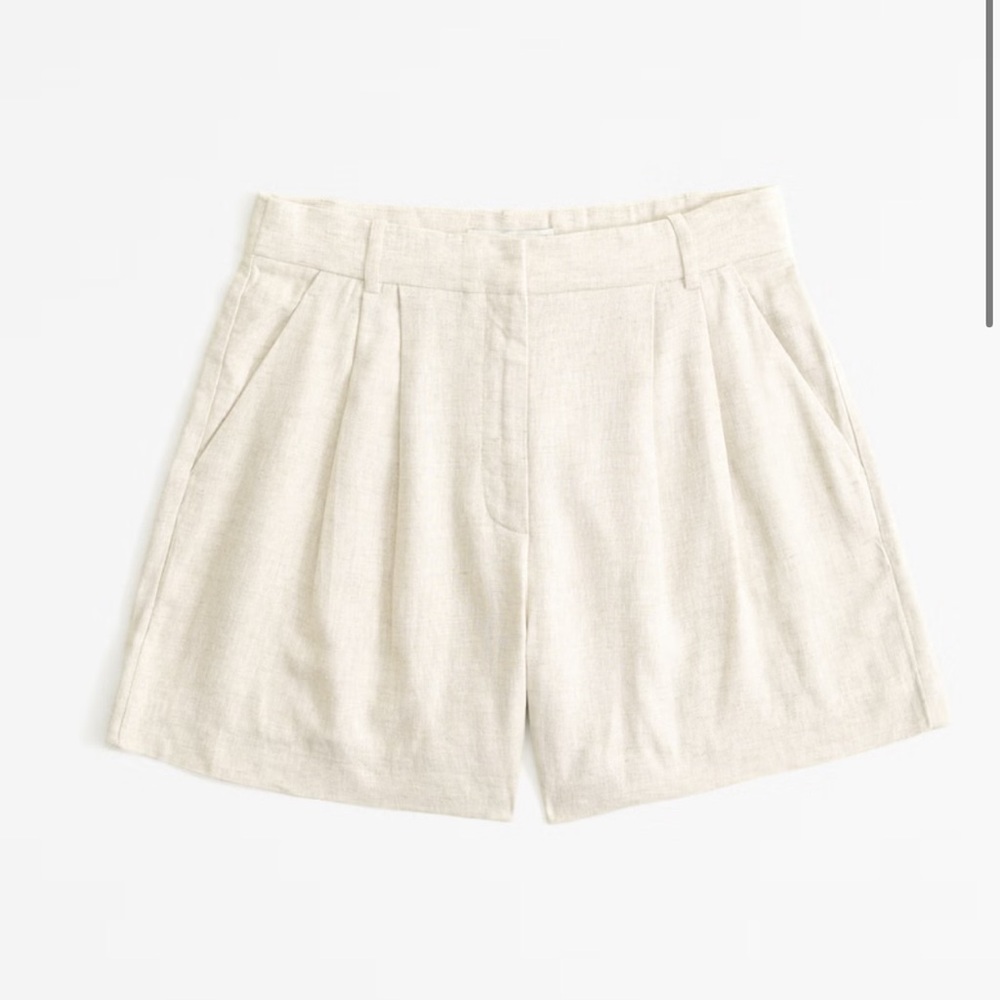 NWT Curve Love 8/29 Abercrombie Sloane Linen Blend Light Beige Shorts